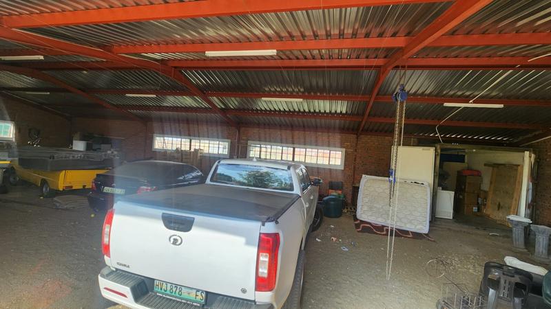 4 Bedroom Property for Sale in Kwaggafontein Free State